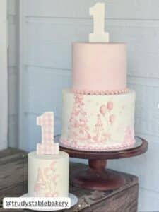 50 Pink First Birthday Cake Ideas for Your Sweet Little Girl